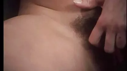 MILF com phat Cooch pulverizando um sexo grátis com coroas gostosas amante Peludo