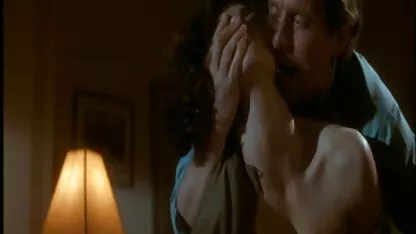 Ébano a comer vagina branca magra na cama vídeo de pornô só as coroas gostosas