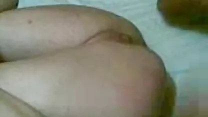 Um chupador de Cabelo Ruivo antes de fazer videos pornos de coroas loiras sexo ao ar livre.