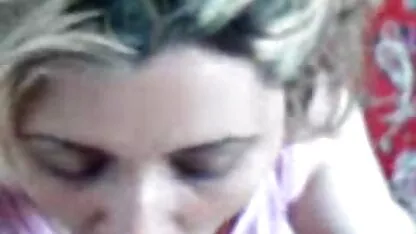 Dudes simultaneamente enfiaram o rod no rabo e vídeo pornô de velha gostosa o Hat Asia slim