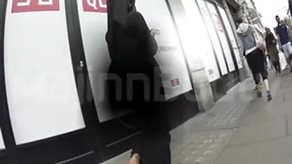 Raparigas com pormo com coroas seios grandes a fazer ioga nuas