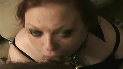 Mulheres jovens com pernas compridas num casting acariciando o chapéu com um filmes pornos de coroas vibrador enorme