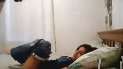 As duas mulheres lutam na vagina do boxe na casa de filme porno gratis com coroas uma amiga.
