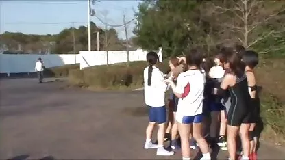 Morena coroas gostosas sexo gratis com lábios pintados leva os membros no rabo