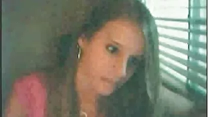 Fera ruiva sela galo macho filmes de sexo gratis coroas posando na Amazónia