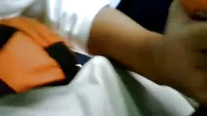 Namorada nua na cama a lamber x porno velhas os outros chapéus